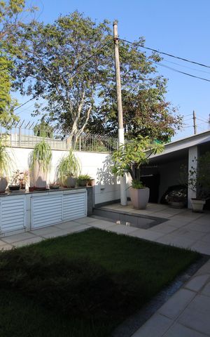 Casa à venda com 162m², 4 quartos e 2 vagasÁrea comum