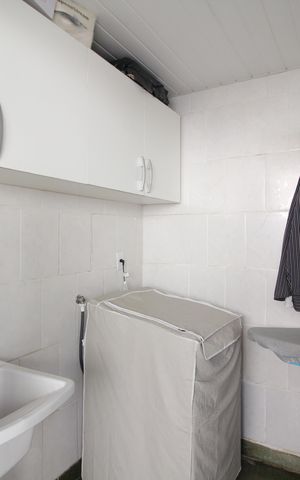 Casa à venda com 162m², 4 quartos e 2 vagasÁrea de Serviço