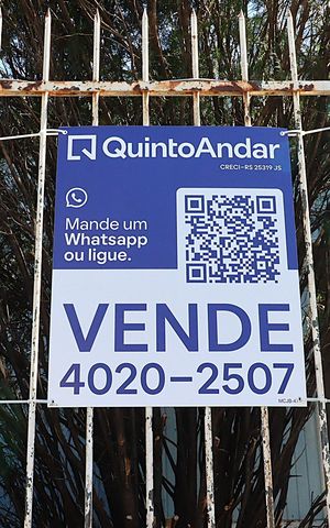 Casa à venda com 142m², 3 quartos e 3 vagasPlaca