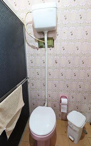 Casa à venda com 142m², 3 quartos e 3 vagasBanheiro da Suíte