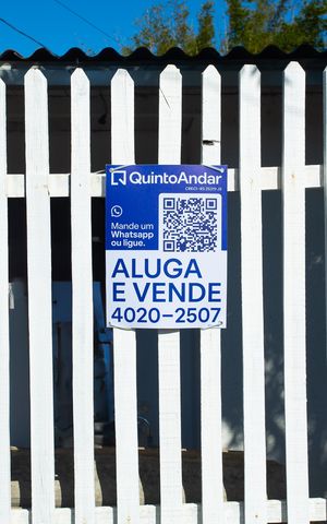Casa à venda com 80m², 2 quartos e 1 vaga Casa à venda com 80m², 2 quartos e 1 vagaPlaca