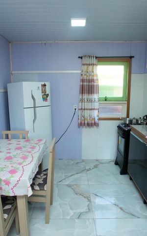 Casa à venda com 80m², 2 quartos e 1 vaga Casa à venda com 80m², 2 quartos e 1 vagaCozinha