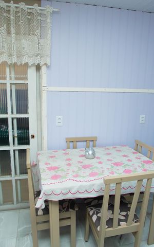 Casa à venda com 80m², 2 quartos e 1 vaga Casa à venda com 80m², 2 quartos e 1 vagaCozinha