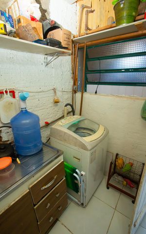 Casa à venda com 80m², 2 quartos e 1 vaga Casa à venda com 80m², 2 quartos e 1 vagaÁrea de Serviço