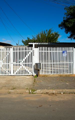 Casa à venda com 80m², 2 quartos e 1 vaga Casa à venda com 80m², 2 quartos e 1 vagaFachada da casa