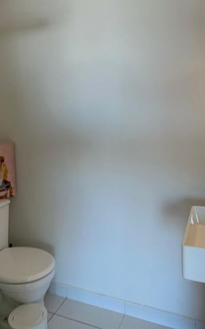 Apartamento à venda com 52m², 2 quartos e 1 vaga Apartamento à venda com 52m², 2 quartos e 1 vagaBanheiro