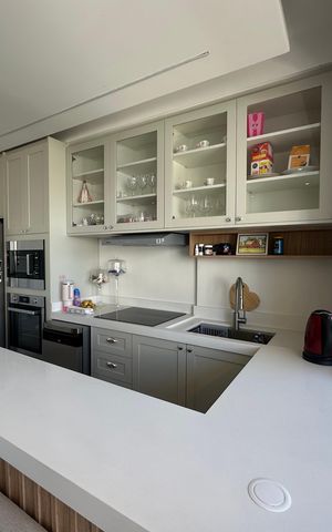 Apartamento à venda com 52m², 2 quartos e 1 vaga Apartamento à venda com 52m², 2 quartos e 1 vagaCozinha