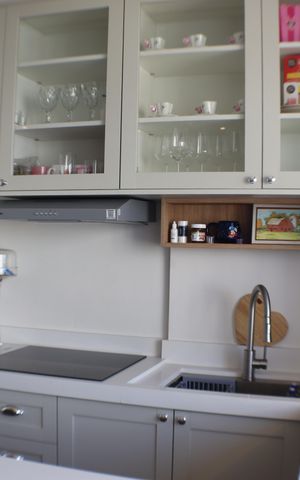 Apartamento à venda com 52m², 2 quartos e 1 vaga Apartamento à venda com 52m², 2 quartos e 1 vagaCozinha