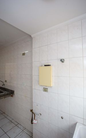 Apartamento à venda com 84m², 2 quartos e 2 vagasÁrea de Serviço