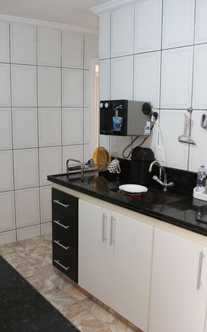 Casa à venda com 200m², 3 quartos e 2 vagasCozinha
