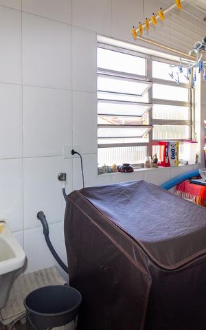 Casa à venda com 180m², 3 quartos e 4 vagas Casa à venda com 180m², 3 quartos e 4 vagasÁrea de Serviço