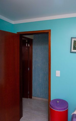 Casa à venda com 215m², 3 quartos e 2 vagasQuarto 2