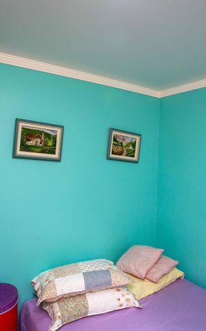 Casa à venda com 215m², 3 quartos e 2 vagasQuarto 2