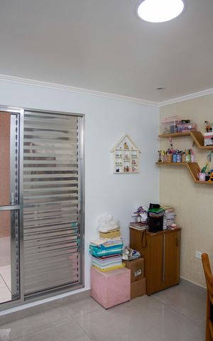 Casa à venda com 215m², 3 quartos e 2 vagasQuarto 1