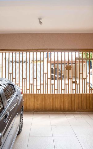 Casa à venda com 215m², 3 quartos e 2 vagasGaragem
