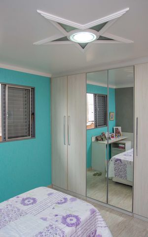 Casa à venda com 215m², 3 quartos e 2 vagasSuíte 1