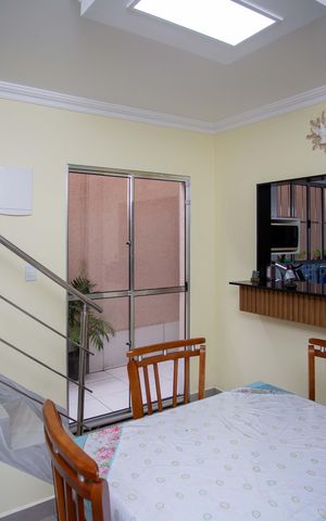 Casa à venda com 215m², 3 quartos e 2 vagasSala de Jantar