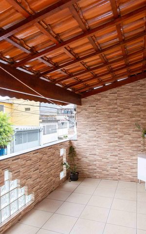 Casa à venda com 215m², 3 quartos e 2 vagasVaranda da Suíte 2