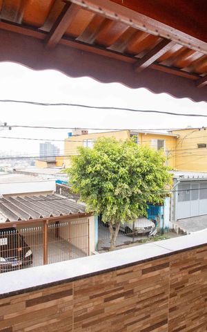 Casa à venda com 215m², 3 quartos e 2 vagasVaranda da Suíte 2