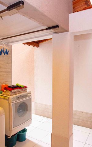Casa à venda com 215m², 3 quartos e 2 vagasEspaço Gourmet
