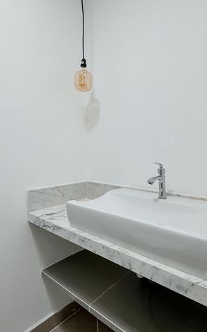 Casa de condomínio para alugar com 30m², 1 quarto e sem vaga Casa de condomínio para alugar com 30m², 1 quarto e sem vagaBanheiro Social