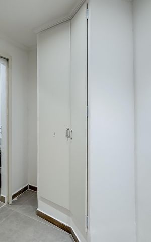 Casa de condomínio para alugar com 30m², 1 quarto e sem vaga Casa de condomínio para alugar com 30m², 1 quarto e sem vagaCloset do quarto