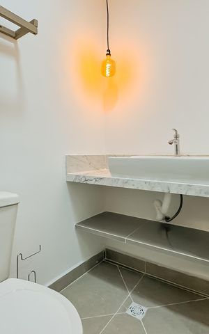 Casa de condomínio para alugar com 30m², 1 quarto e sem vaga Casa de condomínio para alugar com 30m², 1 quarto e sem vagaBanheiro Social