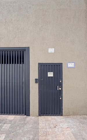 Casa de condomínio para alugar com 30m², 1 quarto e sem vaga Casa de condomínio para alugar com 30m², 1 quarto e sem vagaFachada