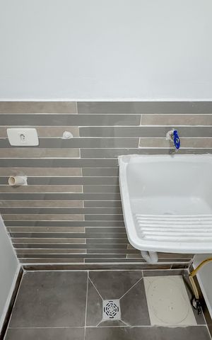 Casa de condomínio para alugar com 30m², 1 quarto e sem vaga Casa de condomínio para alugar com 30m², 1 quarto e sem vagaÁrea de Serviço