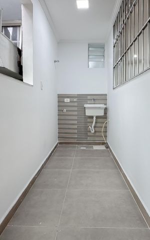 Casa de condomínio para alugar com 30m², 1 quarto e sem vaga Casa de condomínio para alugar com 30m², 1 quarto e sem vagaÁrea de Serviço