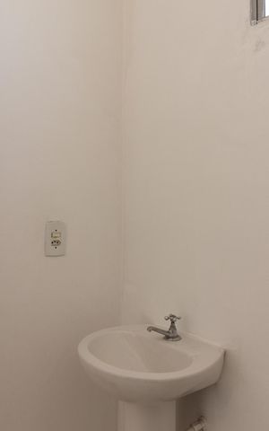 Apartamento à venda com 139m², 2 quartos e 1 vaga Apartamento à venda com 139m², 2 quartos e 1 vagaBanheiro 2