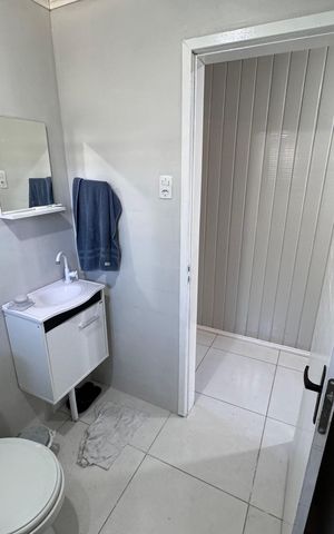 Casa para alugar com 80m², 3 quartos e 2 vagas Casa para alugar com 80m², 3 quartos e 2 vagasBanheiro 2