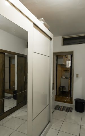 Casa à venda com 400m², 3 quartos e 2 vagas Casa à venda com 400m², 3 quartos e 2 vagasSuíte