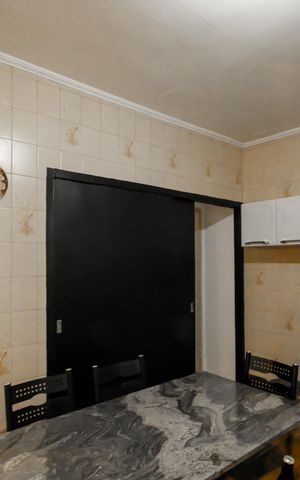 Casa à venda com 400m², 3 quartos e 2 vagas Casa à venda com 400m², 3 quartos e 2 vagasCozinha