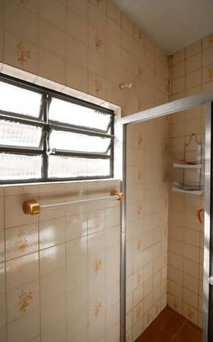Casa à venda com 400m², 3 quartos e 2 vagas Casa à venda com 400m², 3 quartos e 2 vagasBanheiro da Suíte