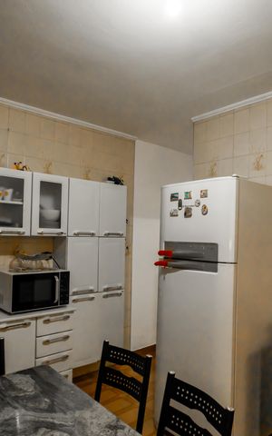 Casa à venda com 400m², 3 quartos e 2 vagas Casa à venda com 400m², 3 quartos e 2 vagasCozinha