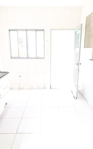 Casa para alugar com 450m², 4 quartos e 4 vagasCozinha