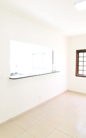 Casa para alugar com 450m², 4 quartos e 4 vagasSala 5