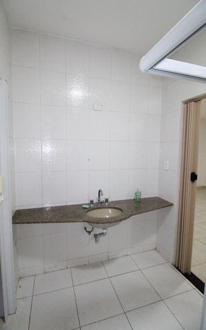 Casa para alugar com 450m², 4 quartos e 4 vagasBanheiro da Suíte 1