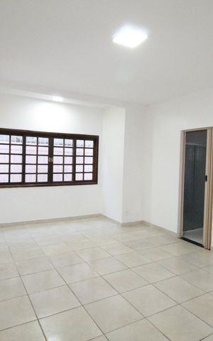 Casa para alugar com 450m², 4 quartos e 4 vagasSuíte 1