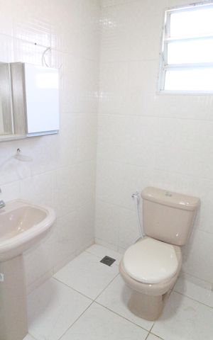 Casa para alugar com 450m², 4 quartos e 4 vagasBanheiro da Suíte 2