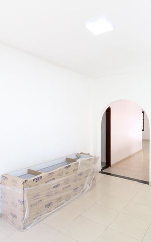 Casa para alugar com 450m², 4 quartos e 4 vagasSala 5