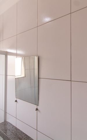 Casa de condomínio para alugar com 90m², 3 quartos e 2 vagas Casa de condomínio para alugar com 90m², 3 quartos e 2 vagasBanheiro da Suíte