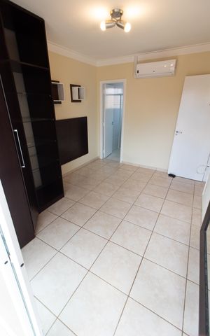 Casa de condomínio para alugar com 90m², 3 quartos e 2 vagas Casa de condomínio para alugar com 90m², 3 quartos e 2 vagasSuíte