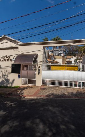 Casa de condomínio para alugar com 90m², 3 quartos e 2 vagas Casa de condomínio para alugar com 90m², 3 quartos e 2 vagasFachada