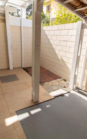 Casa de condomínio para alugar com 90m², 3 quartos e 2 vagas Casa de condomínio para alugar com 90m², 3 quartos e 2 vagasÁrea de Serviço