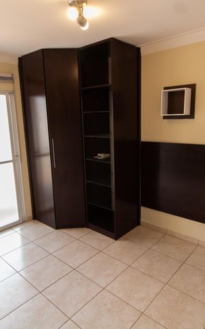Casa de condomínio para alugar com 90m², 3 quartos e 2 vagas Casa de condomínio para alugar com 90m², 3 quartos e 2 vagasSuíte