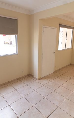Casa de condomínio para alugar com 90m², 3 quartos e 2 vagas Casa de condomínio para alugar com 90m², 3 quartos e 2 vagasSala