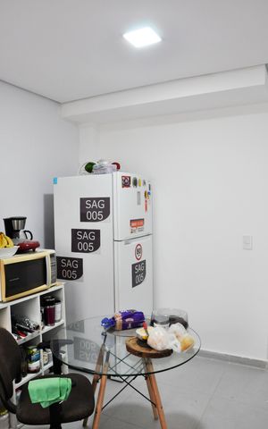 Casa à venda com 168m², 3 quartos e 3 vagas Casa à venda com 168m², 3 quartos e 3 vagasCozinha