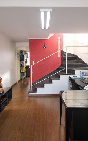 Casa à venda com 179m², 3 quartos e 1 vagaSala 1
